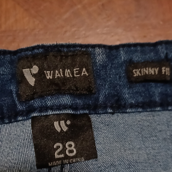 Distressed Denim Jeans with White Stripes - Picture 6 of 7